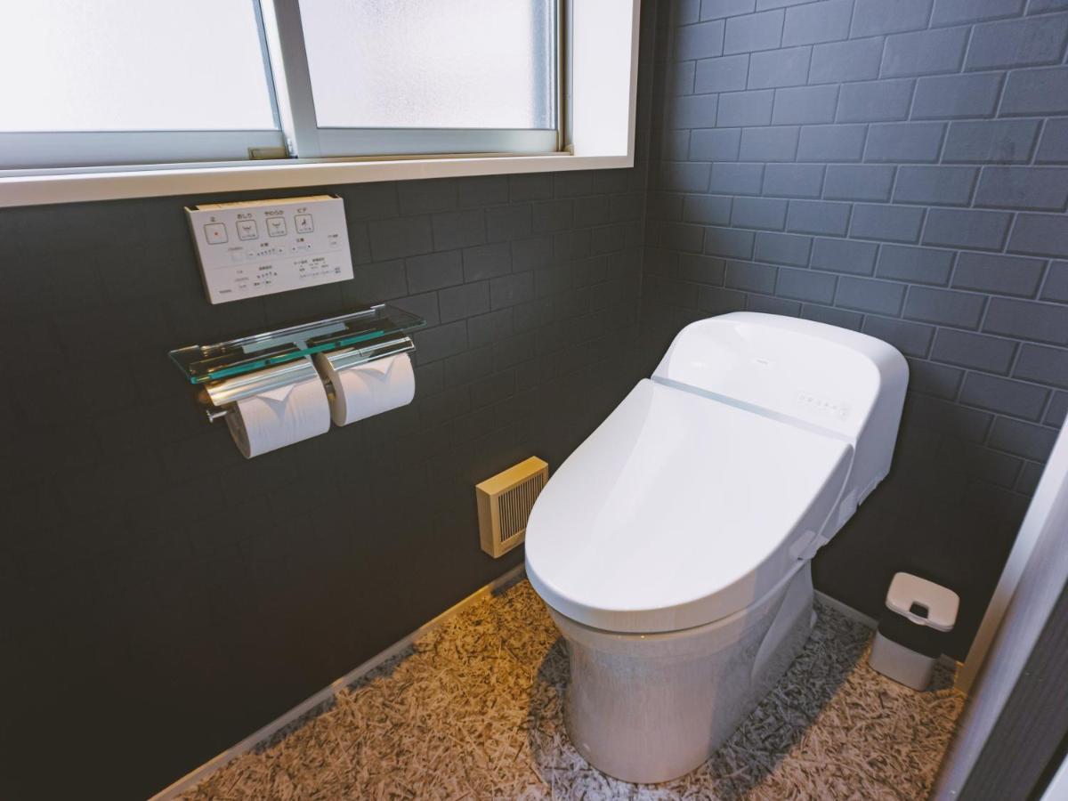 Grand Base Hakata Bay Apart otel Fukuoka  Dış mekan fotoğraf