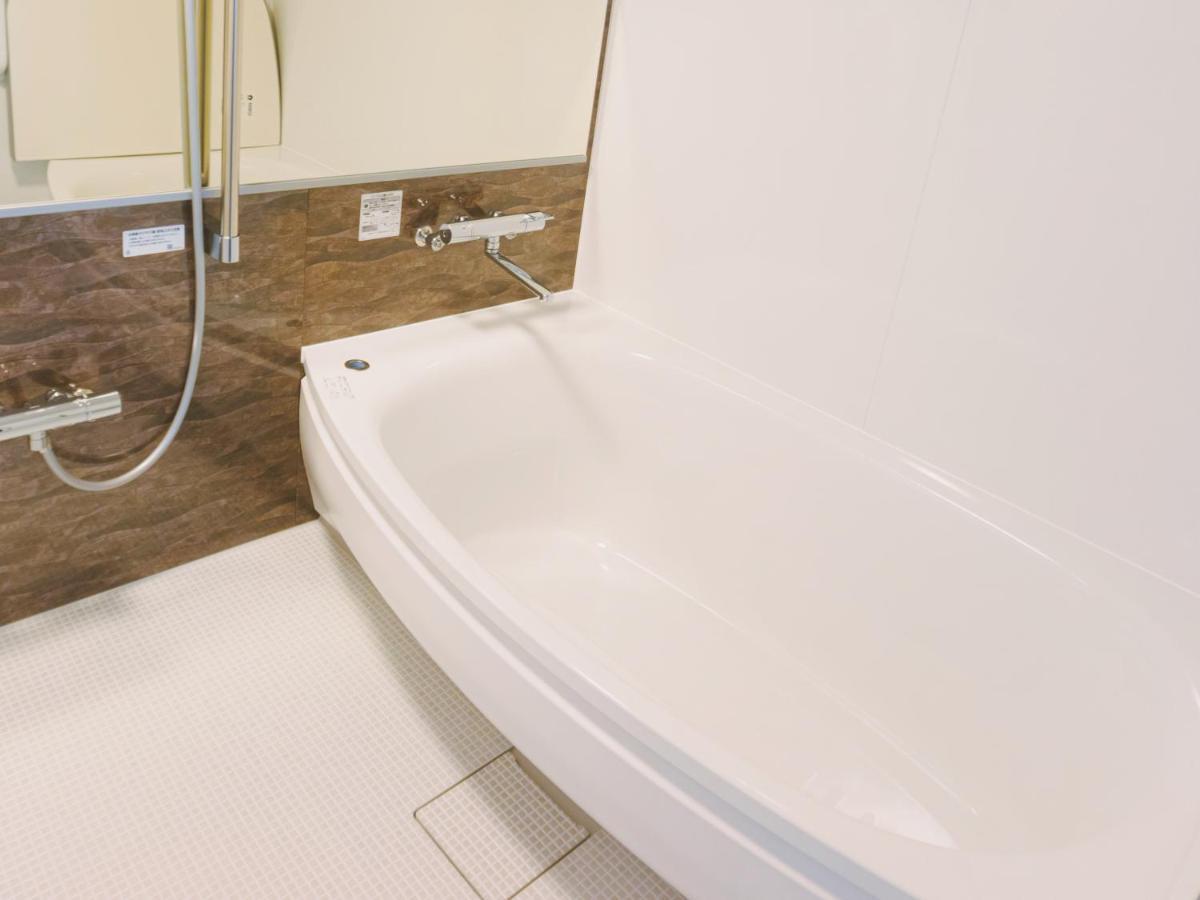 Grand Base Hakata Bay Apart otel Fukuoka  Dış mekan fotoğraf